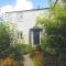Mulberry cottage