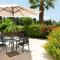 Limnaria Villas Sunny Garden Apartment