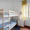 Cinque Terre Apartment with breakfast, Parking and Gym for max 12 people