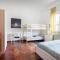 Cinque Terre Apartment with breakfast, Parking and Gym for max 12 people