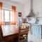 Cinque Terre Apartment with breakfast, Parking and Gym for max 12 people