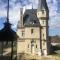 Napoleon Chateau Luxuryapartment for 18 guests with Pool near Paris! - Saint-Jean-aux-Bois