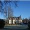 Napoleon Chateau Luxuryapartment for 18 guests with Pool near Paris!