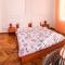 Central GuestHouse Five Corners