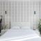 Black&White Apartment in Smart Plaza