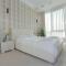 Black&White Apartment in Smart Plaza