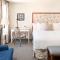 Harbor View Hotel
