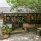Peace Eye Guest House