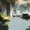 Garden flat 1