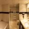 Foto: Airport Hotel Basel - Convenient & Friendly 48/48