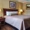 Colonial House Motel