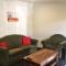 Woodlands Motels And Apartments