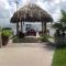 Come Friday Cottages