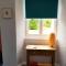 3 Lymbrook Cottage