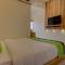 Hotel Amisha International - Surate