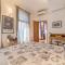 Piazza di Spagna Stylish Flat