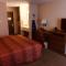 Shenandoah Inn & Suites - Shenandoah