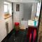 Simple room in Luxembourg city - لوكسمبورغ