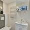 Bright and Comfortable Houseboat - 阿斯米尔