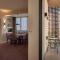 M Suite Hotel