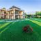EOS Luxury Suites
