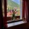 Travel Inn House Mestia • მოგზაურის სახლი