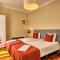 Almirante 3-Four Bedrooms