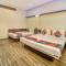 FabHotel Bee Town - Indore