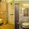 FabHotel Bee Town