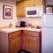 Pines Inn & Suites - Cottonwood