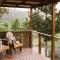 Equleni Guest Farm