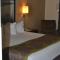 Super 8 by Wyndham Lebanon