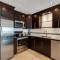 Commodores Retreat 305
