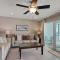 Commodores Retreat 305
