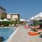 Apolonia Resort