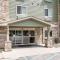 Suburban Studios Triadelphia - Wheeling at The Highlands