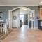 Barren Breeze Bed and Breakfast