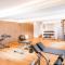 7132 Hotel