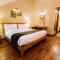 Hotel Willow Banks - Boutique 4 star Hotel on the Mall Road Shimla - Šimla