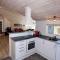 Foto: Four-Bedroom Holiday home in Rødby 7 13/19