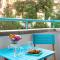 Foto: Colorful art apartment in top center 3/14
