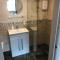 Private en-suite guestroom Ruthin