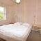 6 person holiday home in Tarm
