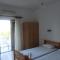 Chris Apartments - 梅塔诺佛希斯