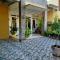 Kalandra Guest House