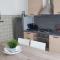 VAL DORCIA DELUXE 2, RAFFINATA CASA immersa nel verde con WiFi, giardino e parcheggio