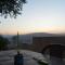 Foto: ** Our Villa's Pine Cottage** HQ Budget Stay** Wonderful horizon view of Jerash 12/16