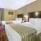 Econo Lodge Inn & Suites Triadelphia