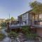 Mimosa Holiday House