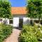 Foto: Holiday home Dijkstelweg 30 - Ouddorp with terrace and very big garden, near the beach and dunes 36/50